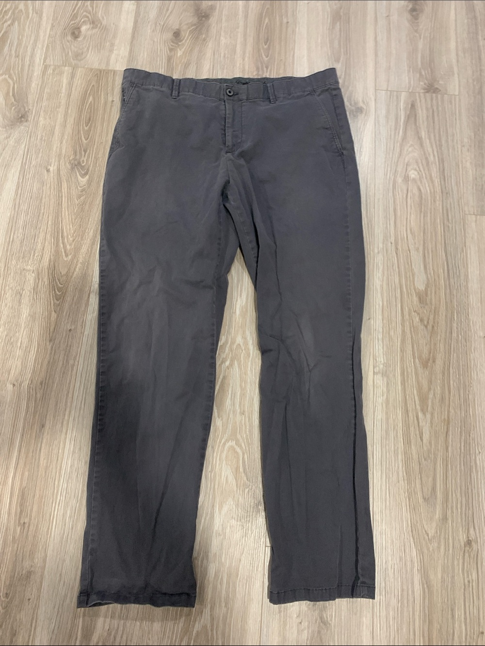 English Laundry Men's Charcoal Gray Chino Pants